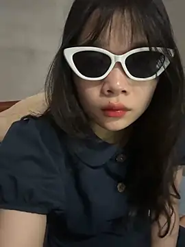Nancyk6 webcam