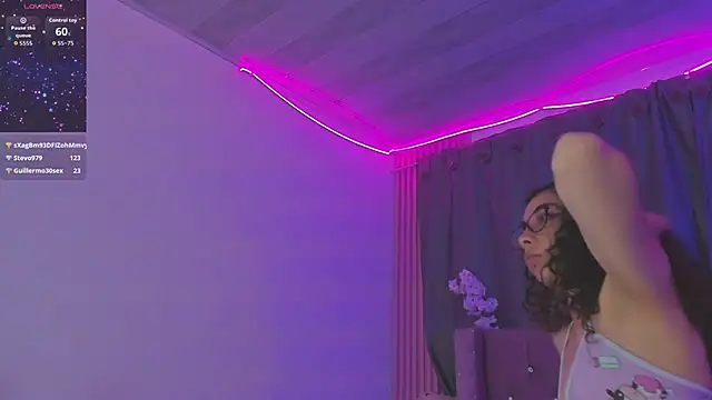 Sweet-Sadie webcam