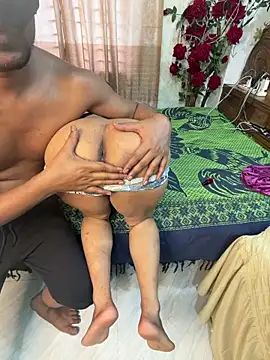 Thithi_Hot_Couple webcam