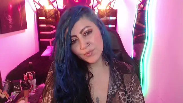 scarleth_blue webcam