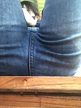 Writhing_First webcam