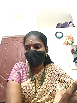 Webcam Model (Tamil_Yalini12)  is live.Free join now!