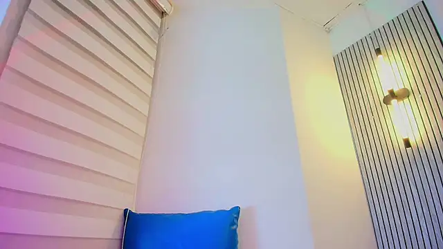 lian_cameron webcam