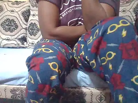 Sexyaryaa webcam