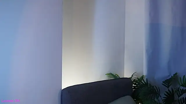 ClarineCasebolt webcam