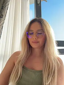 mollyxxx webcam
