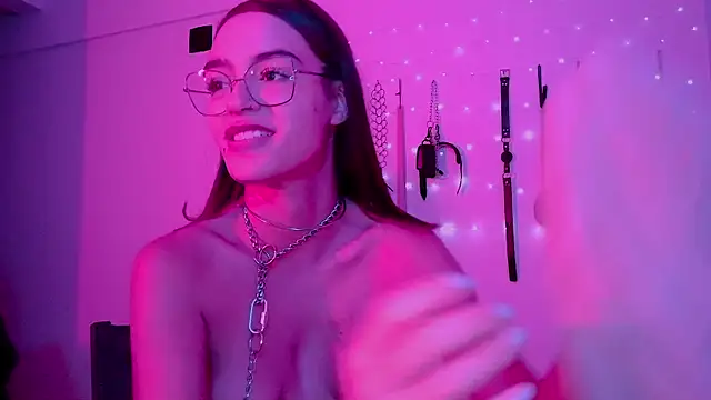 nina_kink webcam