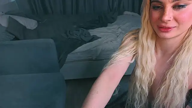 Ashley-Urban webcam