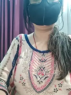 Aishwaryaa_69 webcam