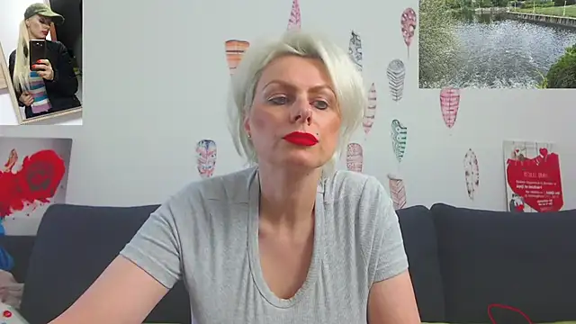 PURE_SEDUCE__WOW___ webcam