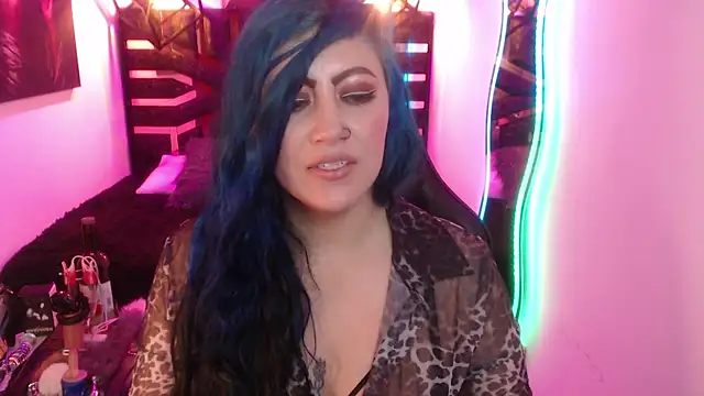 scarleth_blue webcam