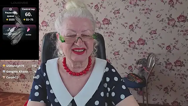 Maya_Mayflower webcam