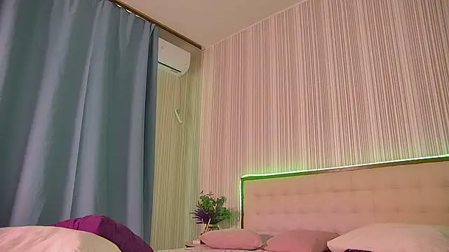 RubyValen webcam