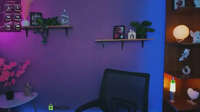 mila_glow1 webcam
