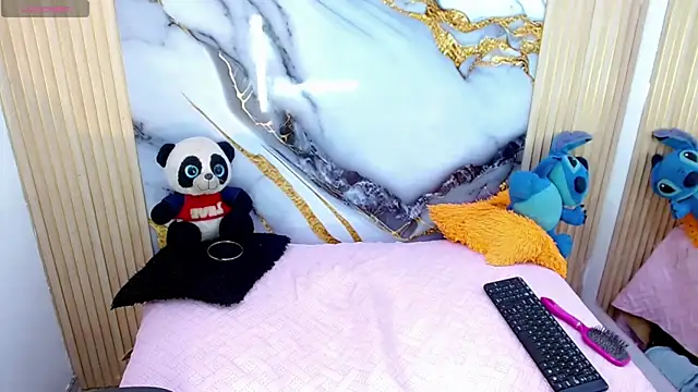 natashaislerxxx webcam