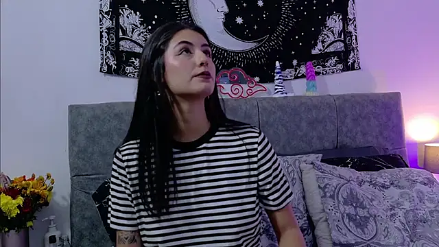 Lexiie1 webcam