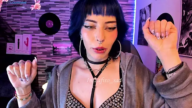 BlueElyxra webcam