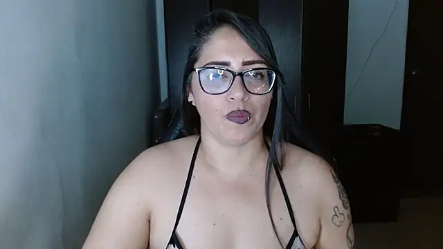 natashasmithe webcam