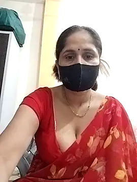 Webcam Model (sexxyradha)  is live.Free join now!