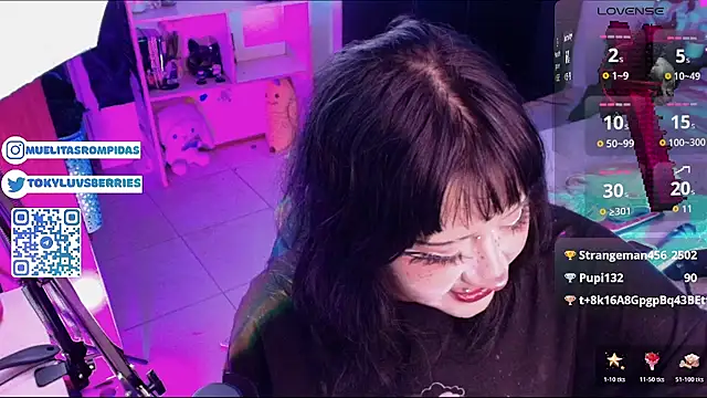 toky_doll webcam
