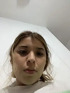 baddieasiantv webcam