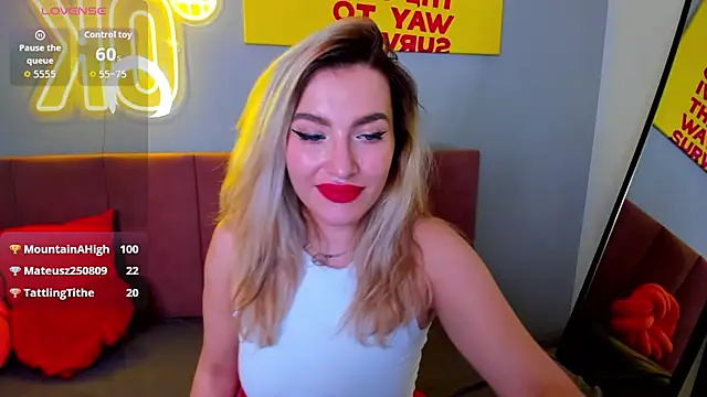 StellaAlluring webcam