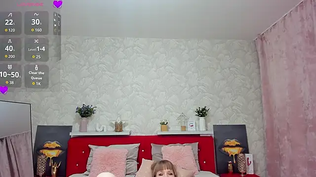 KattyPeachX webcam