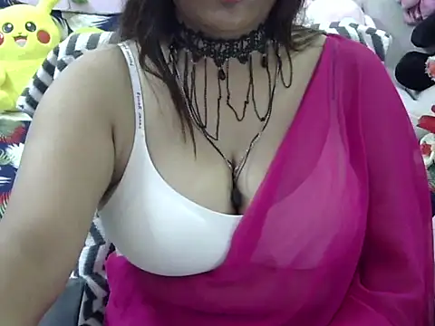 Bold_Pooja webcam