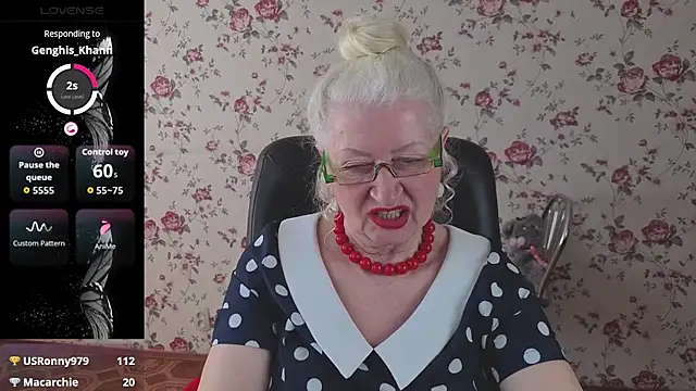 Maya_Mayflower webcam