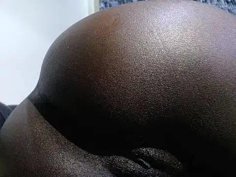 santa_queenn webcam