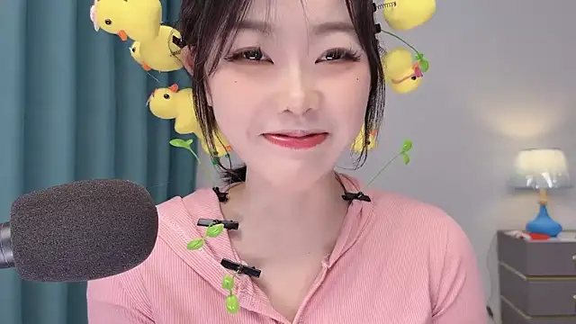 美女smalldaisy在线直播