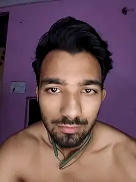 ItsPlayboy031 webcam