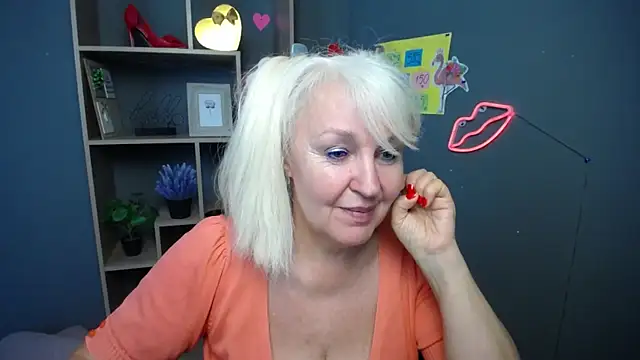 BlondyLeeBest webcam
