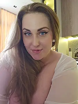 Miss_Magic_Eyes_