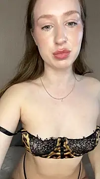 cuteeyesbaby webcam