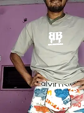ItsPlayboy031 webcam