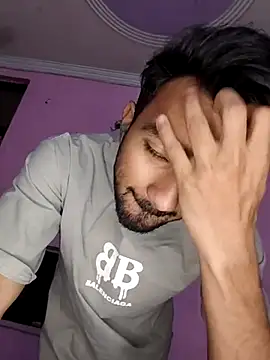 ItsPlayboy031 webcam