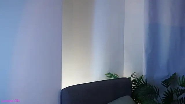 ClarineCasebolt webcam
