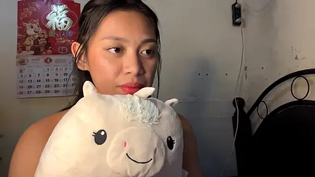 ShaunnaMaglori webcam