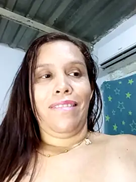 alexandra-queen webcam