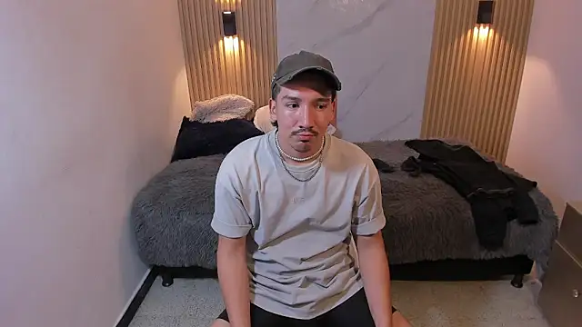Iam_OttoAndrew webcam