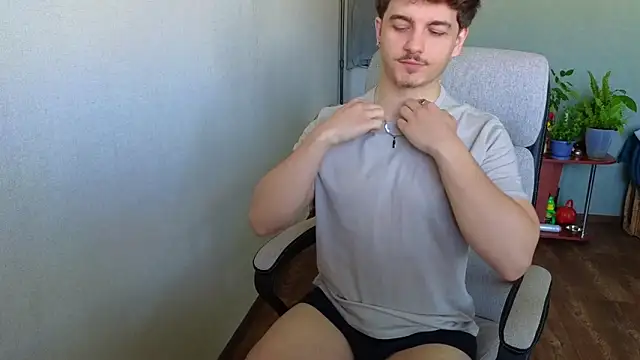 Remy_Miles webcam