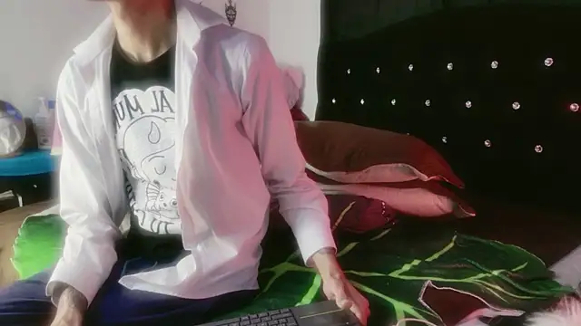 Tyler_cat webcam