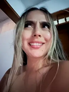 CelesteBlaze_ webcam