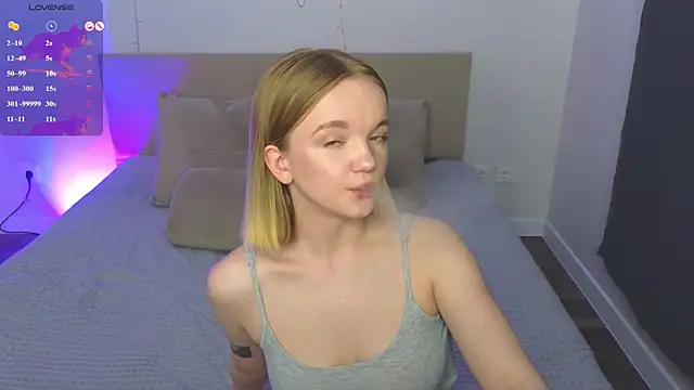 StellaBunny webcam