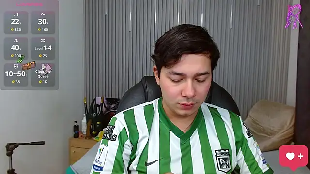 Julian_Smith21 webcam