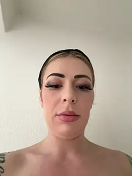 SelinaGalinsky6 webcam