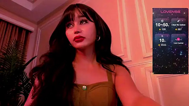 YOURCRISTINAS webcam