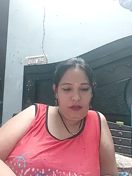 Poojabhabi101 webcam
