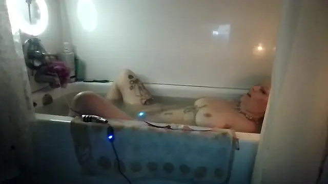 marilyn420 webcam